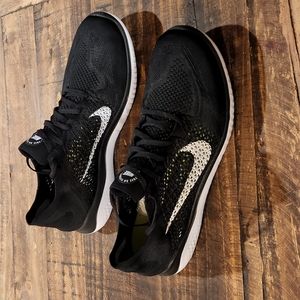 Nike free run flynit size 13